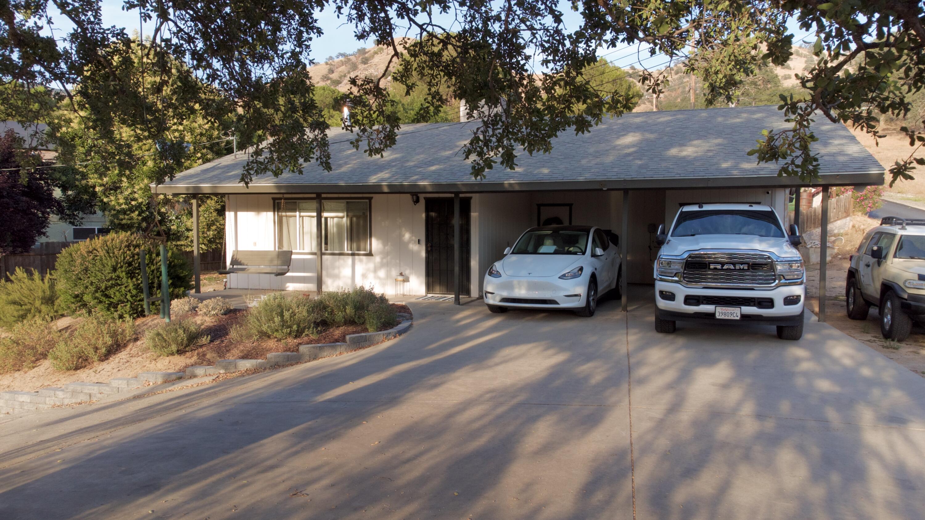 35823 Rio Vista Road Springville, CA 93265 - Photo 12 of 57