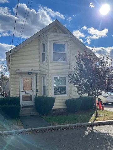 $3,150 | 15 Green Street, Reading, MA 01867