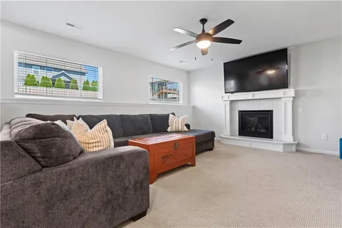 $405,000 | 6008 Northeast 119th Street, Kansas City, MO 64156