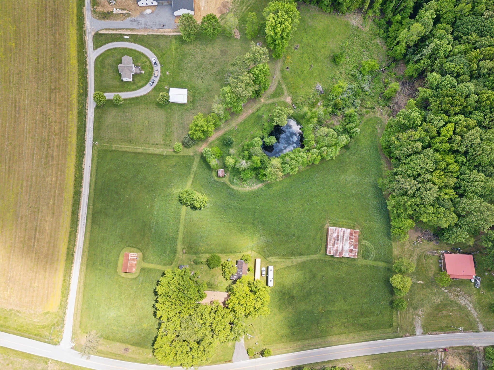 820 Jimtown Road Lafayette, TN 37083 - Photo 3 of 66