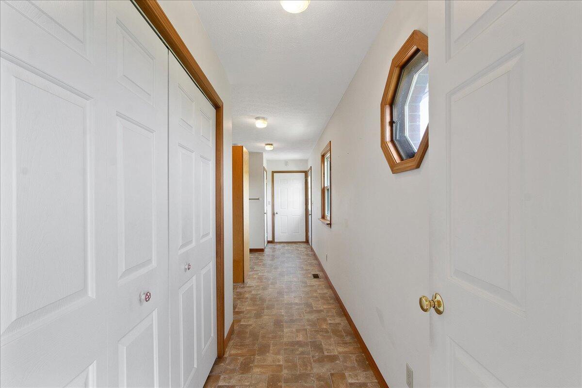 4972 Clark Road Urbana, OH 43078 - Photo 25 of 58