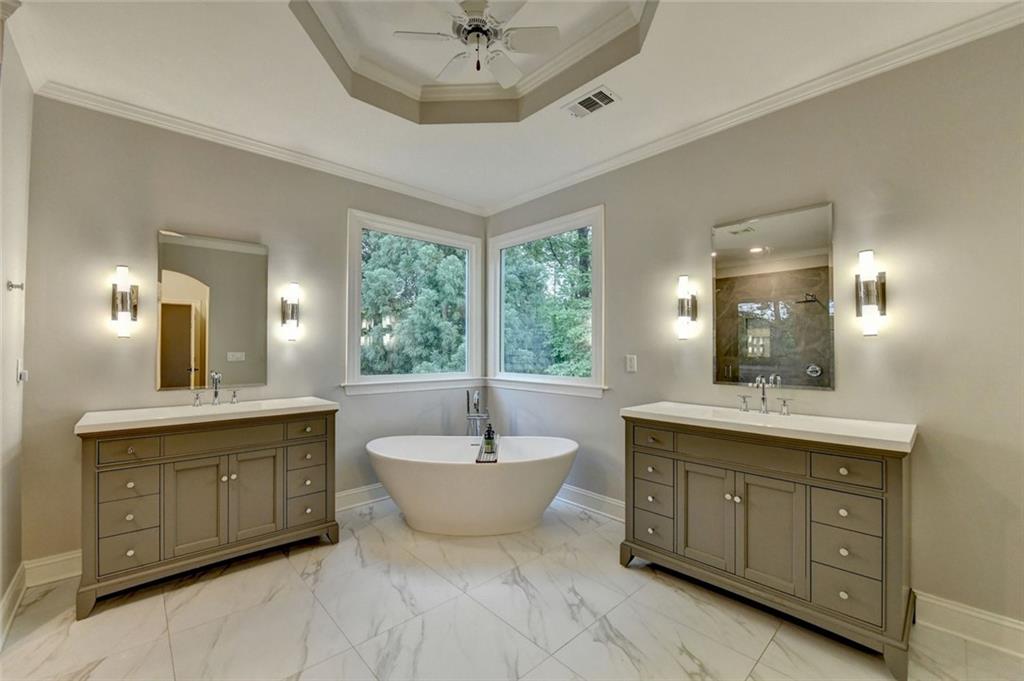 260 Lake Summit View Atlanta, GA 30342 - Photo 25 of 53