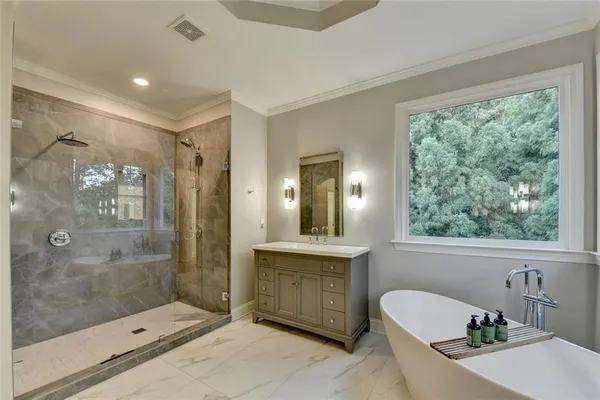 $1,650,000 | 260 Lake Summit View, Atlanta, GA 30342