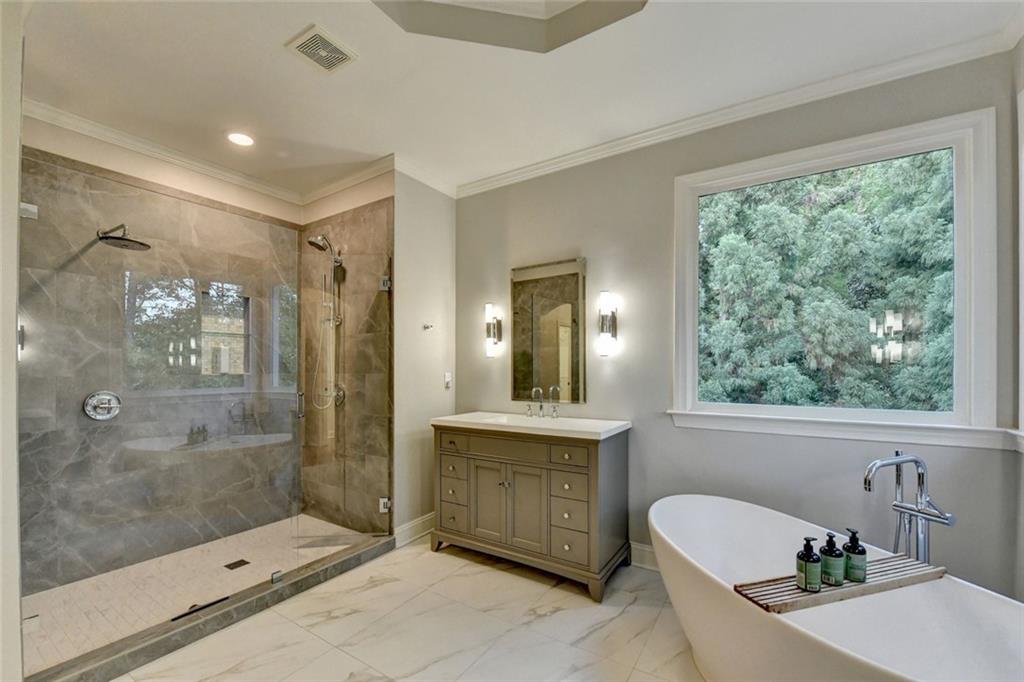 260 Lake Summit View Atlanta, GA 30342 - Photo 26 of 53