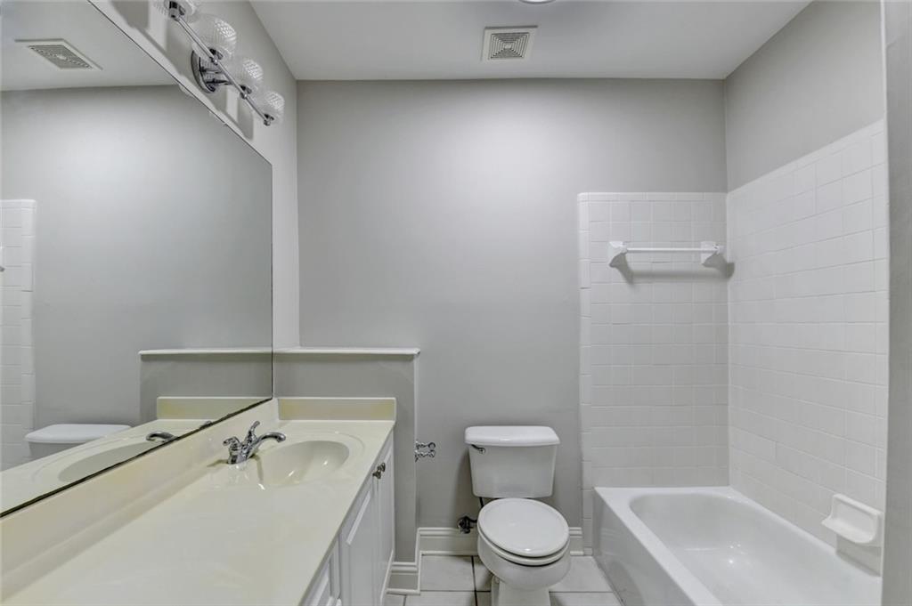 260 Lake Summit View Atlanta, GA 30342 - Photo 30 of 53