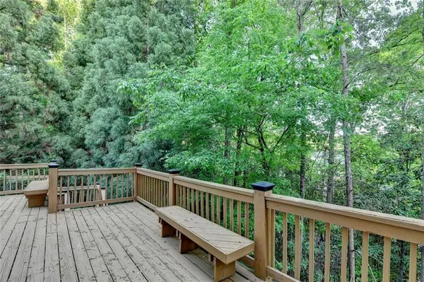 $1,650,000 | 260 Lake Summit View, Atlanta, GA 30342