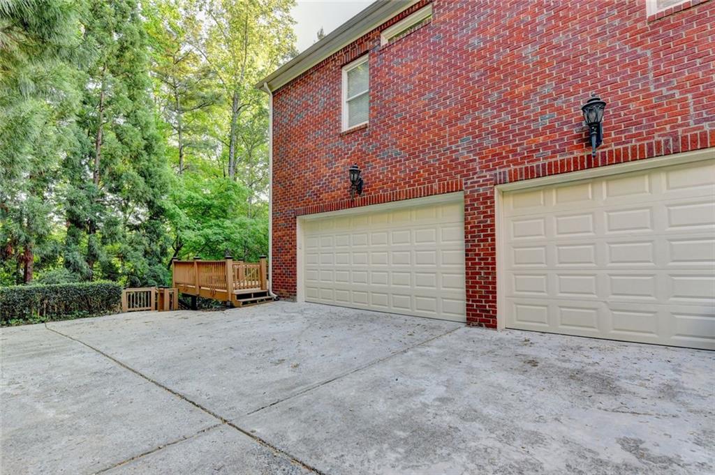 260 Lake Summit View Atlanta, GA 30342 - Photo 50 of 53