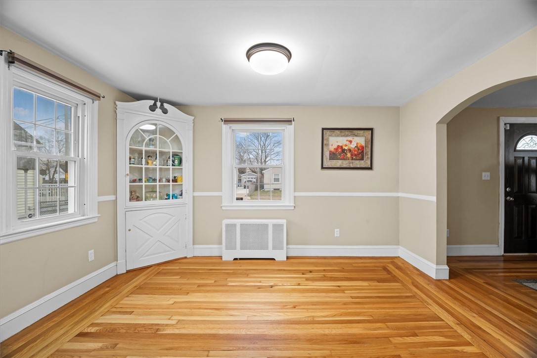 151 Orient Avenue Pawtucket, RI 02861 - Photo 13 of 27