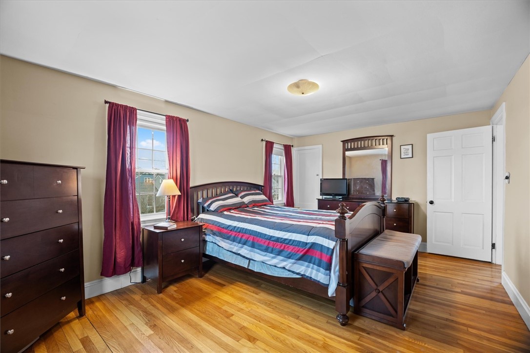 151 Orient Avenue Pawtucket, RI 02861 - Photo 19 of 27