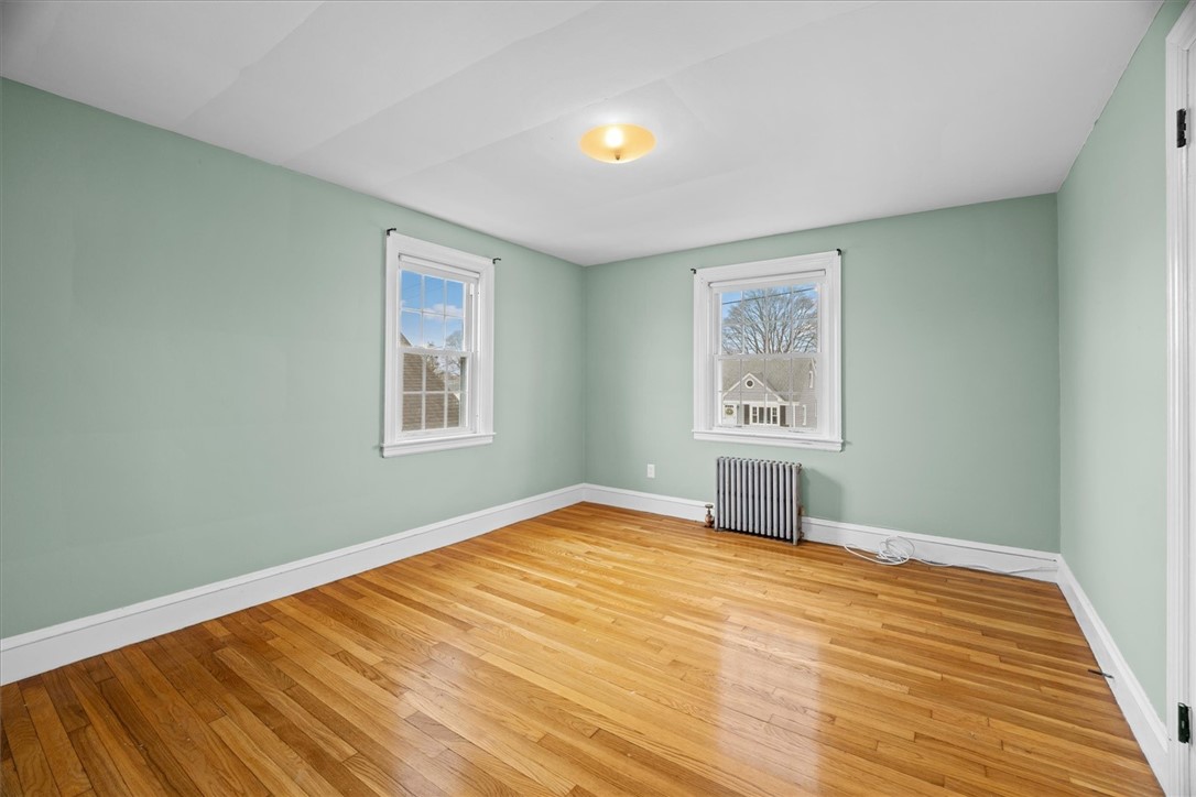 151 Orient Avenue Pawtucket, RI 02861 - Photo 20 of 27