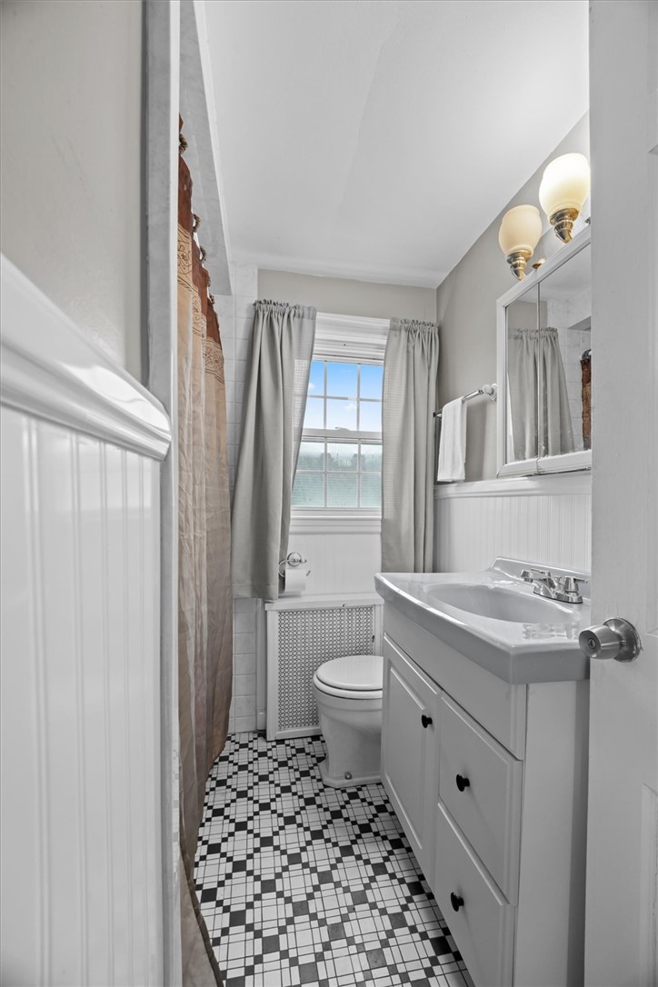 151 Orient Avenue Pawtucket, RI 02861 - Photo 21 of 27