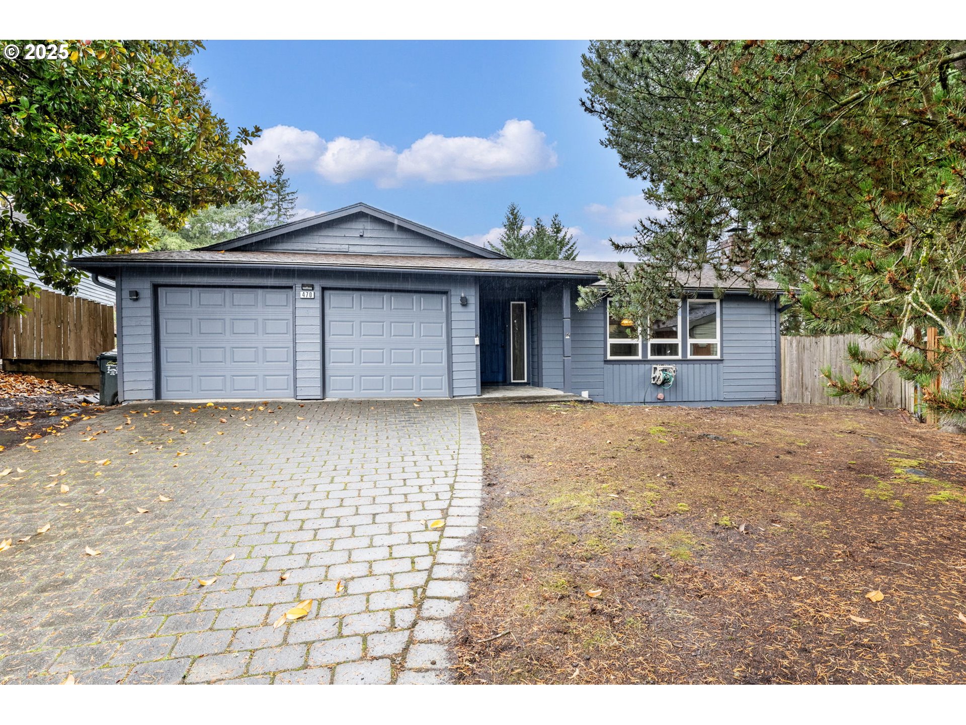 470 Southwest 194th Court Beaverton, OR 97006 - Photo 1 of 31 a house view with a outdoor space