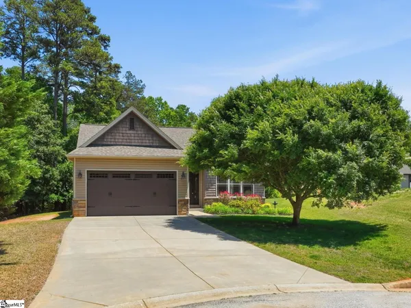 $410,000 | 44 CrossLand Way, Greer, SC 29651