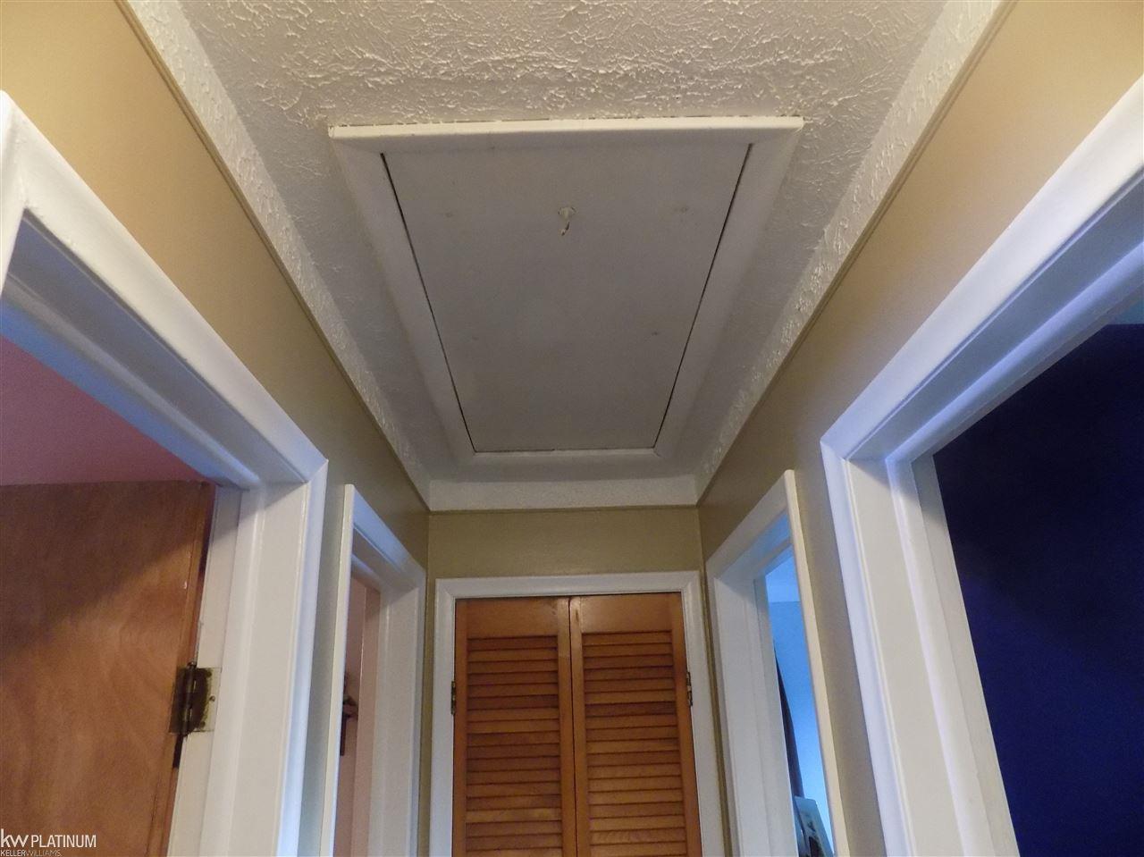51156 Fairchild Road New Baltimore, MI 48051 - Photo 24 of 32 31341885-23.JPG