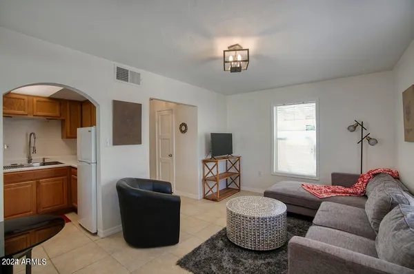 $1,250 | 502 West Roma Avenue, Unit B, Phoenix, AZ 85013