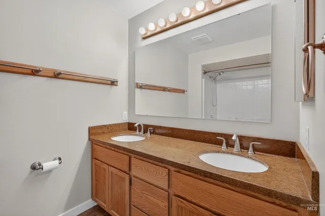 $520,000 | 2901 Knoll Crest Drive, Lewiston, ID 83501