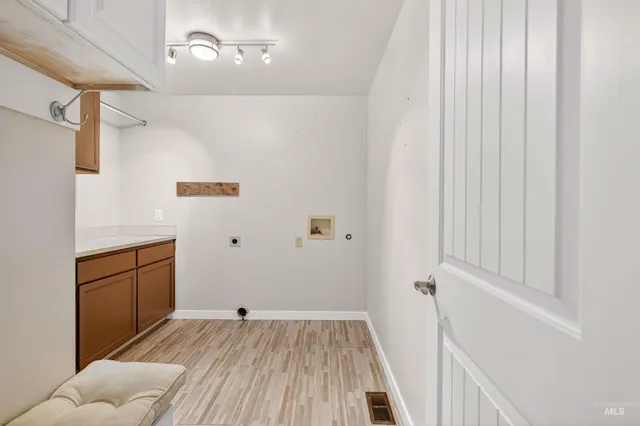 $520,000 | 2901 Knoll Crest Drive, Lewiston, ID 83501