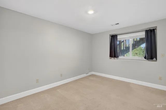 $520,000 | 2901 Knoll Crest Drive, Lewiston, ID 83501