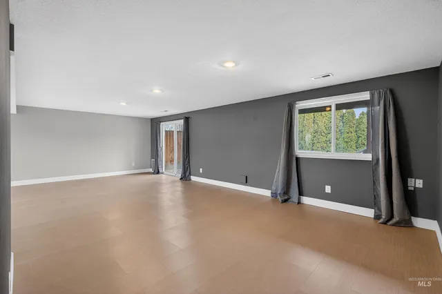 $520,000 | 2901 Knoll Crest Drive, Lewiston, ID 83501