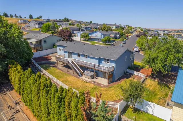 $520,000 | 2901 Knoll Crest Drive, Lewiston, ID 83501
