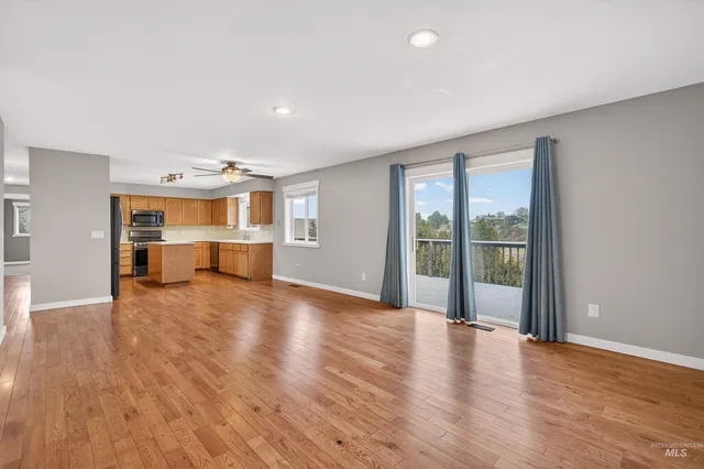 $520,000 | 2901 Knoll Crest Drive, Lewiston, ID 83501