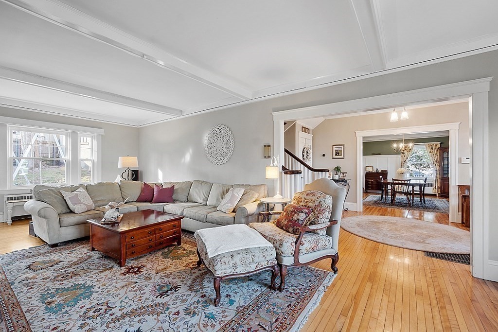 14 Montvale Road Worcester, MA 01609 - Photo 11 of 38 Gallery Image 11