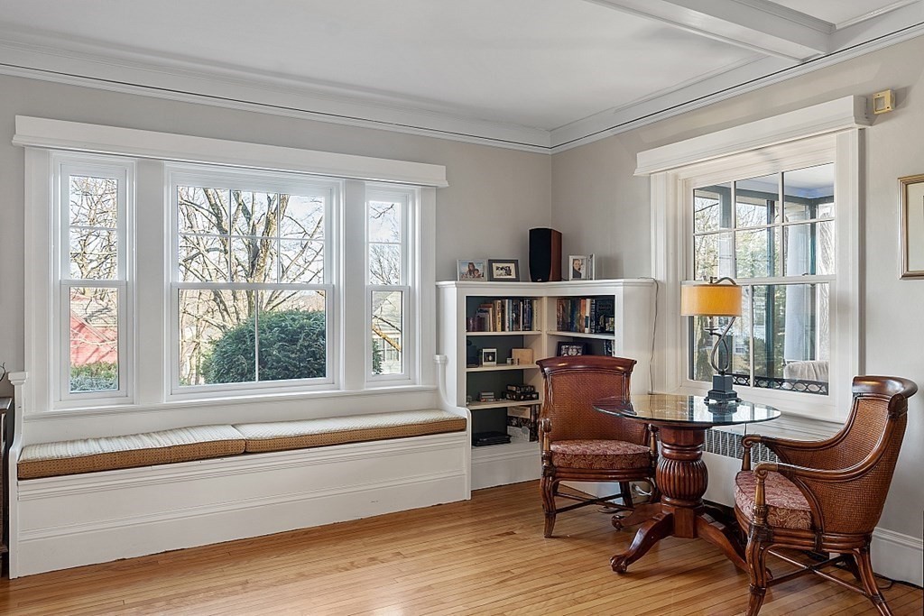 14 Montvale Road Worcester, MA 01609 - Photo 13 of 38 Gallery Image 13