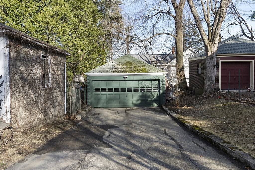 14 Montvale Road Worcester, MA 01609 - Photo 38 of 38 Gallery Image 38
