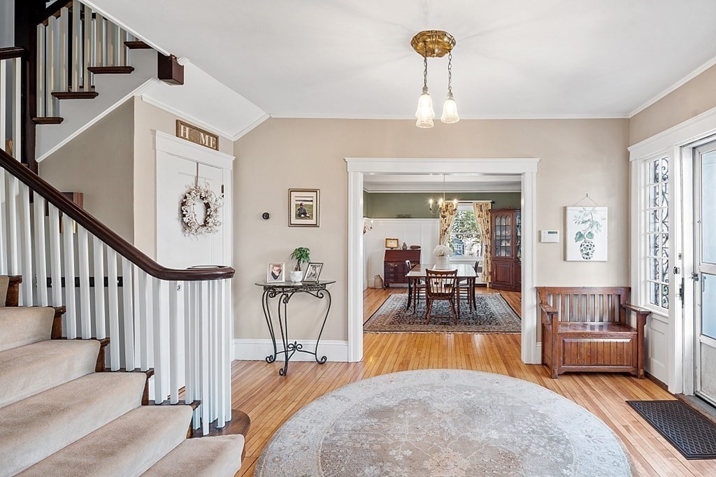 14 Montvale Road Worcester, MA 01609 - Photo 7 of 38 Gallery Image 7