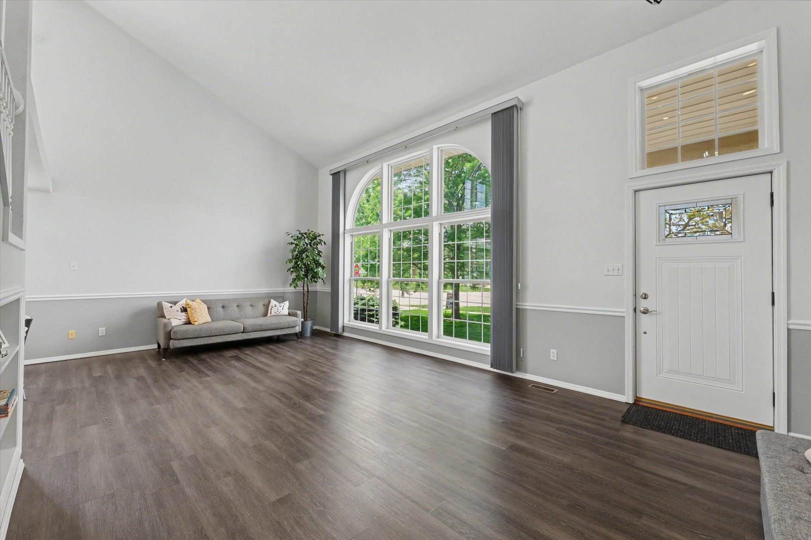 1206 Cobblefield Road Champaign, IL 61822 - Photo 5 of 41 Gallery Image 5