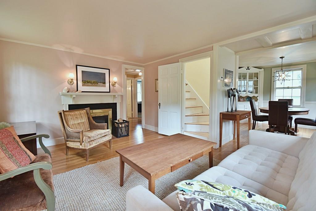 118 Cedar Street Lexington, MA 02421 - Photo 5 of 37