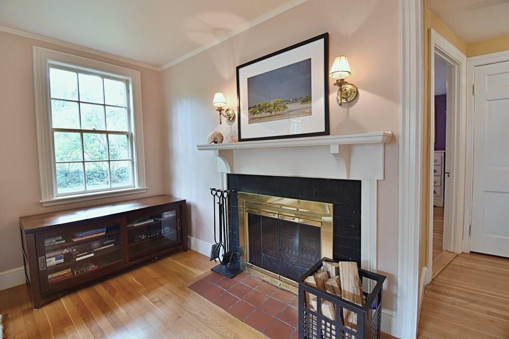 118 Cedar Street Lexington, MA 02421 - Photo 8 of 37