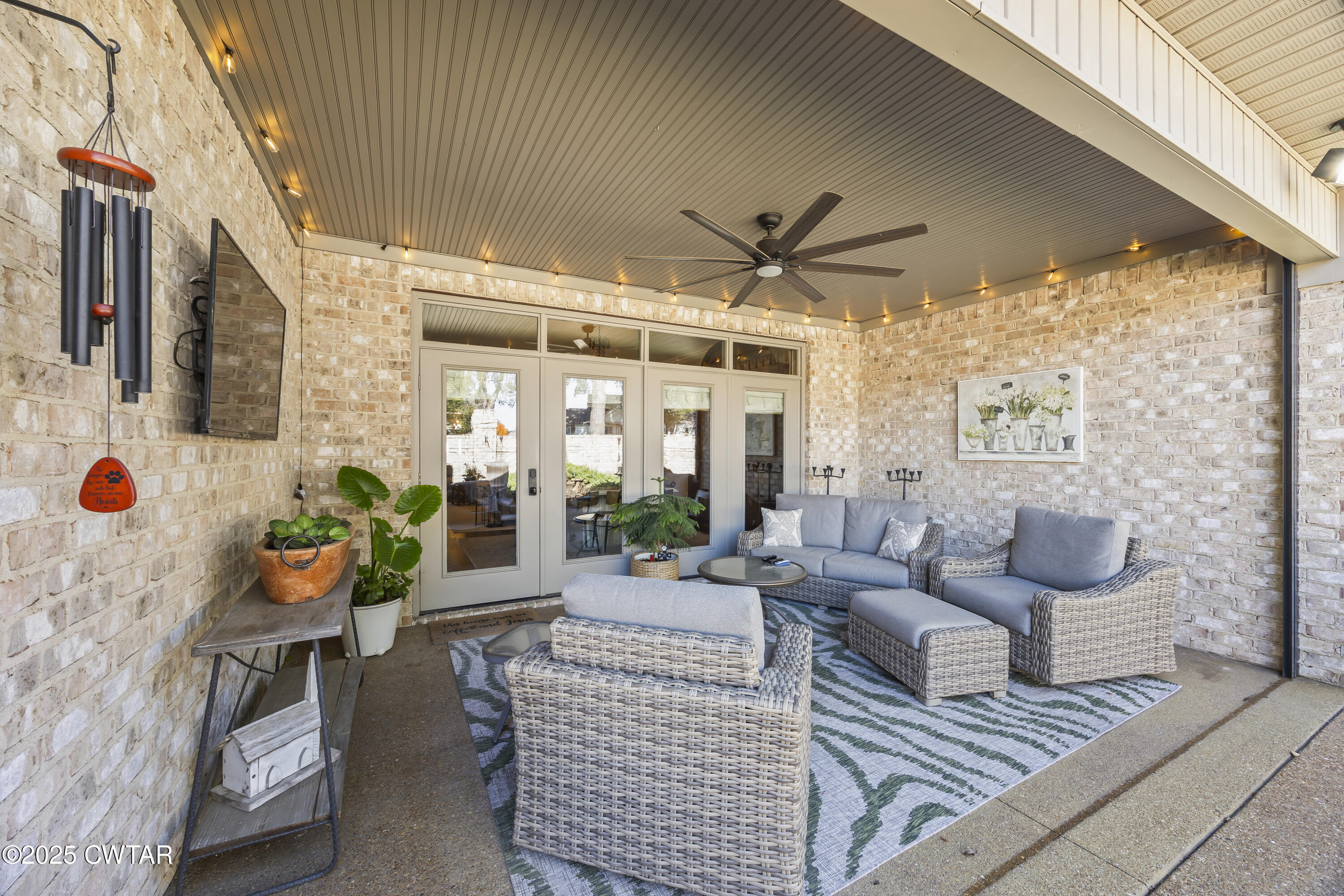 79 Water Ridge Place Jackson, TN 38305 - Photo 7 of 39 a living room with furniture and a large window