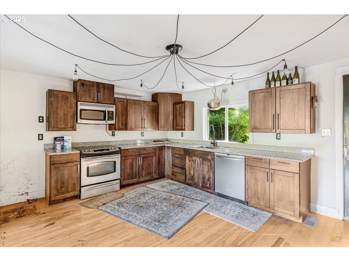 35070 Bachelor Flat Road St. Helens, OR 97051 - Photo 15 of 31