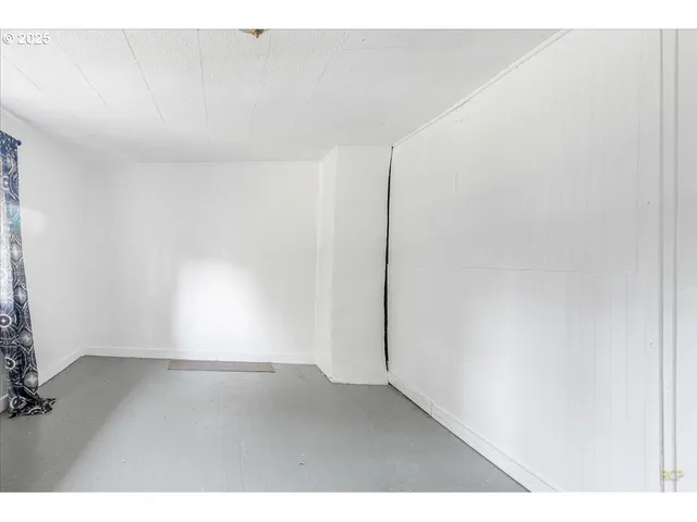 $374,000 | 35070 Bachelor Flat Road, St. Helens, OR 97051