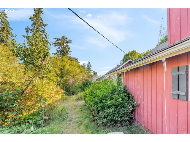 $374,000 | 35070 Bachelor Flat Road, St. Helens, OR 97051