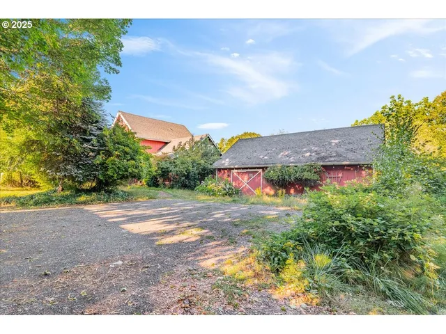 $374,000 | 35070 Bachelor Flat Road, St. Helens, OR 97051