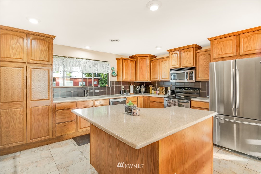 1645 Rd M Southeast Moses Lake, WA 98837 - Photo 19 of 39 Gallery Image 19