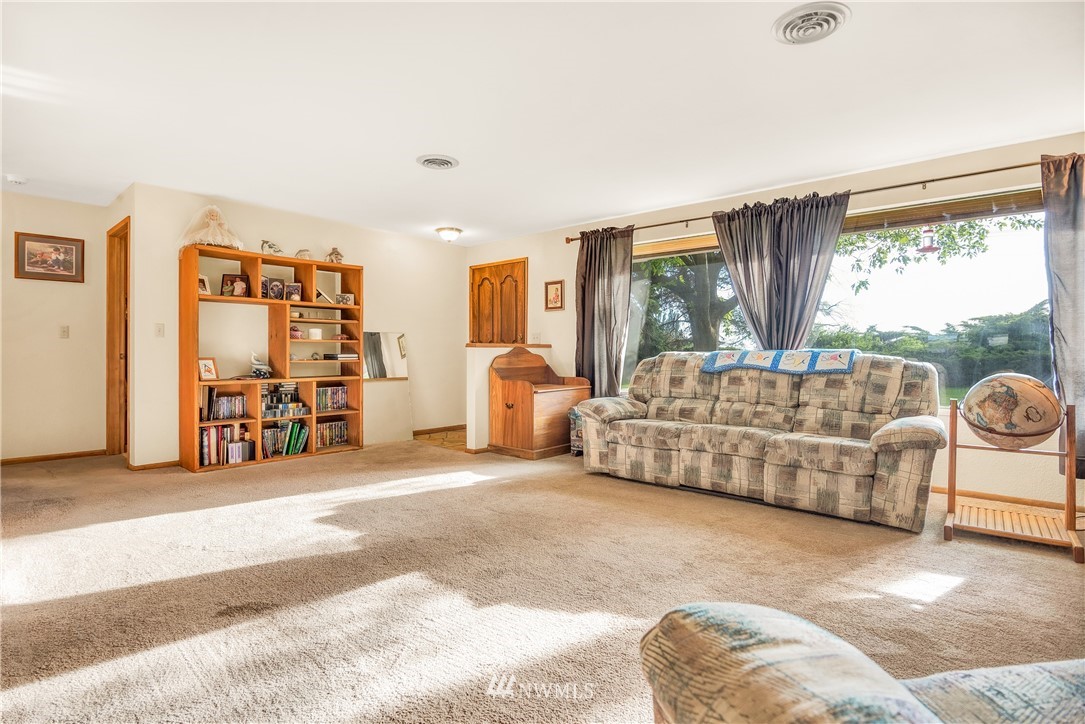 1645 Rd M Southeast Moses Lake, WA 98837 - Photo 26 of 39 Gallery Image 26