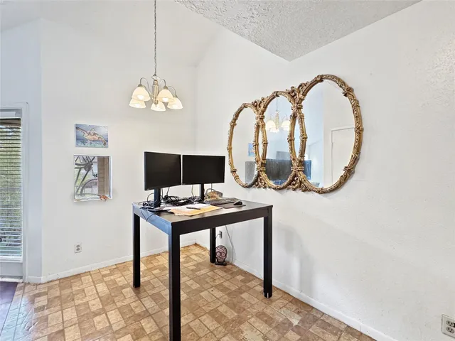 $1,000 | 2021 Spenwick Drive, Unit 227, Houston, TX 77055