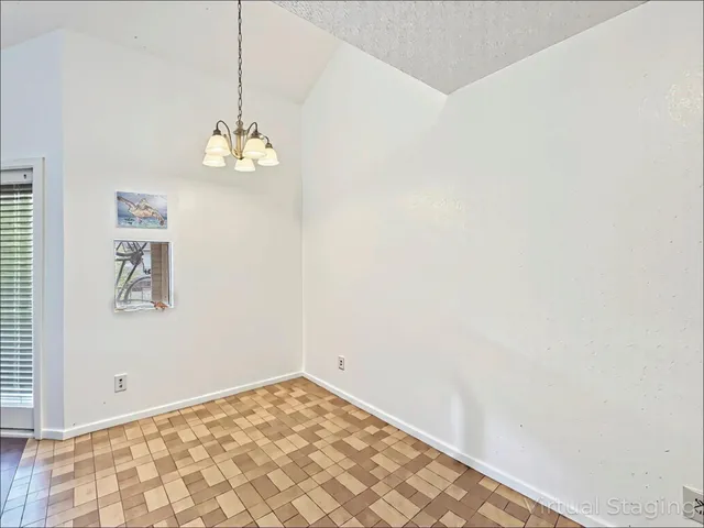 $1,000 | 2021 Spenwick Drive, Unit 227, Houston, TX 77055