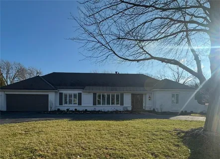 $1,200,000 | 6717 Willow Lane, Mission Hills, KS 66208