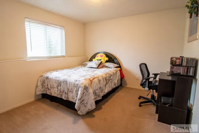 $392,500 | 290 Donna Drive, Idaho Falls, ID 83402