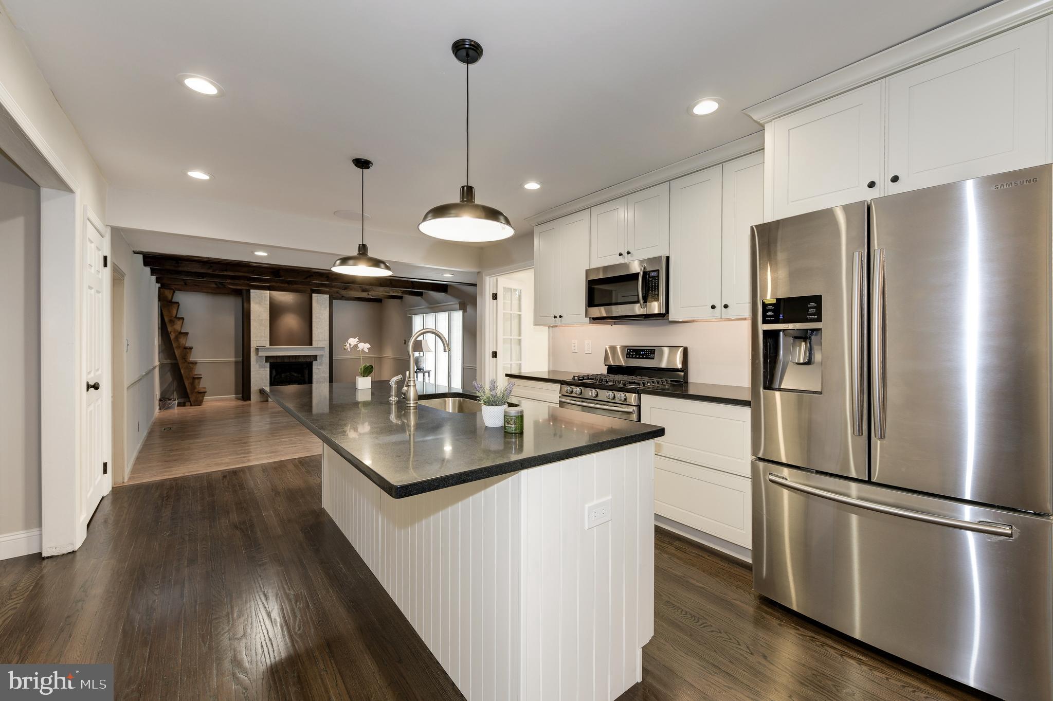 614 Warwick Road Fairless Hills, PA 19030 - Photo 18 of 35 Kitchen