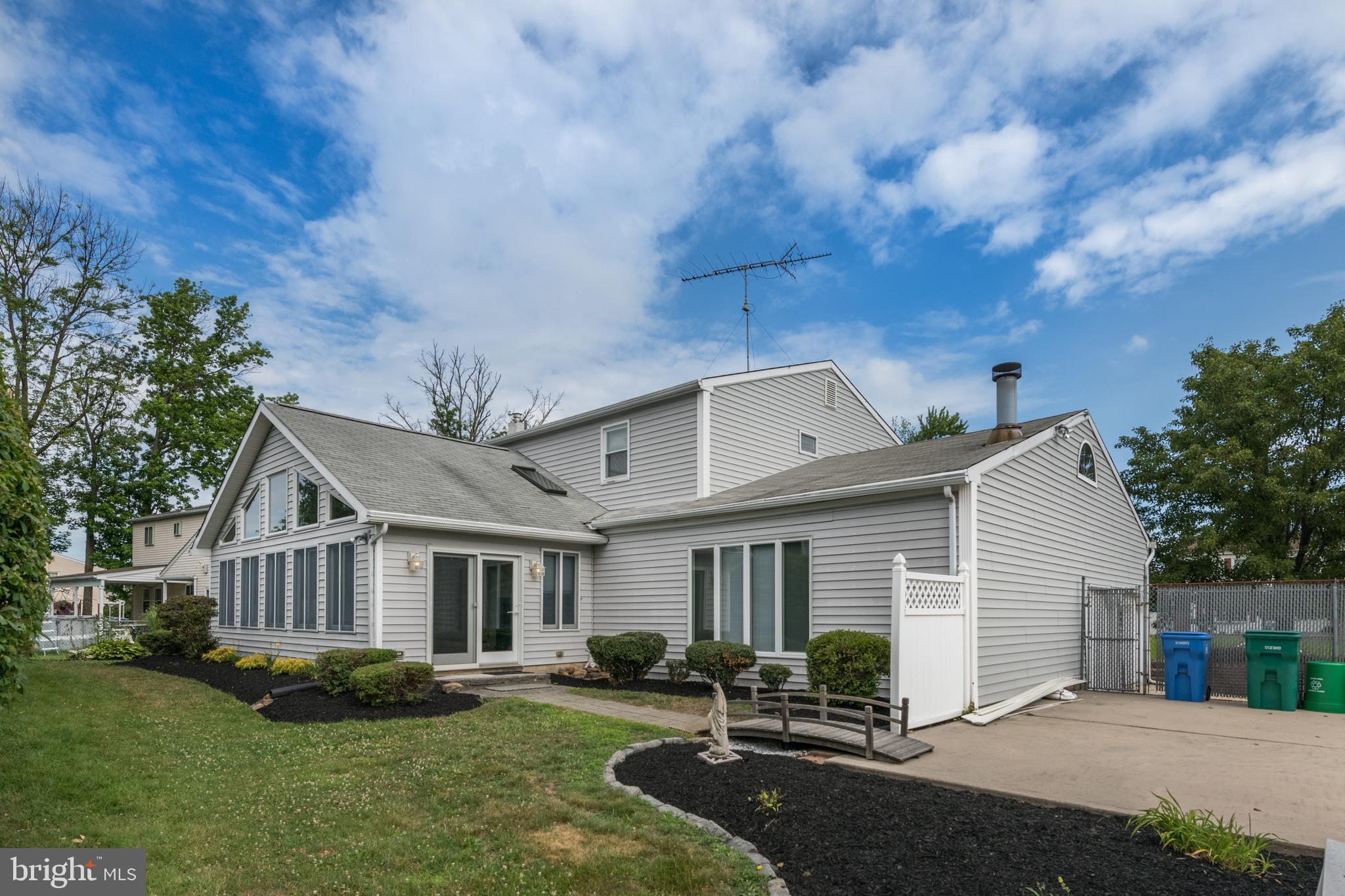 614 Warwick Road Fairless Hills, PA 19030 - Photo 35 of 35 Exterior Rear