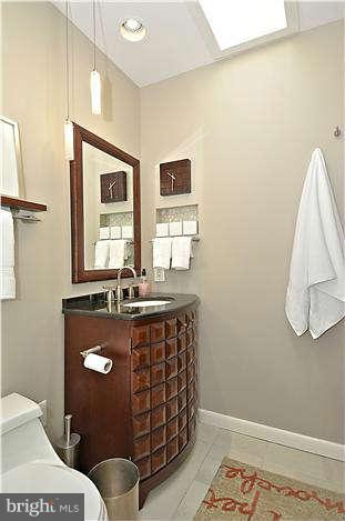 7600 Elba Road Alexandria, VA 22306 - Photo 14 of 30 Bath (Master)