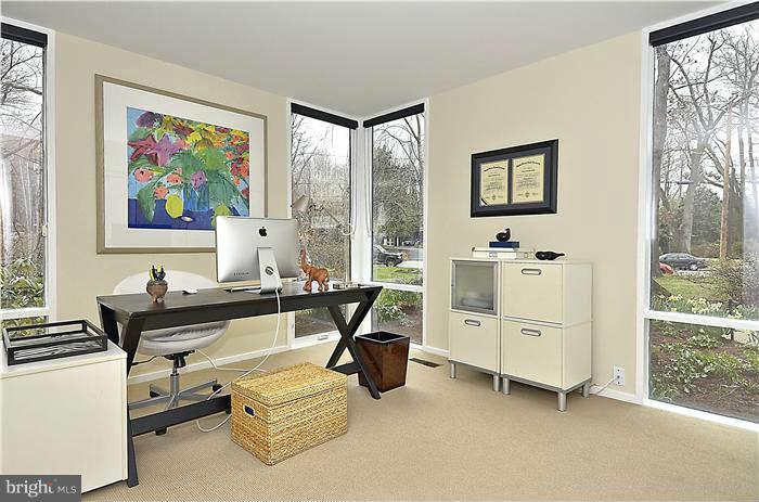 7600 Elba Road Alexandria, VA 22306 - Photo 22 of 30 Bedroom