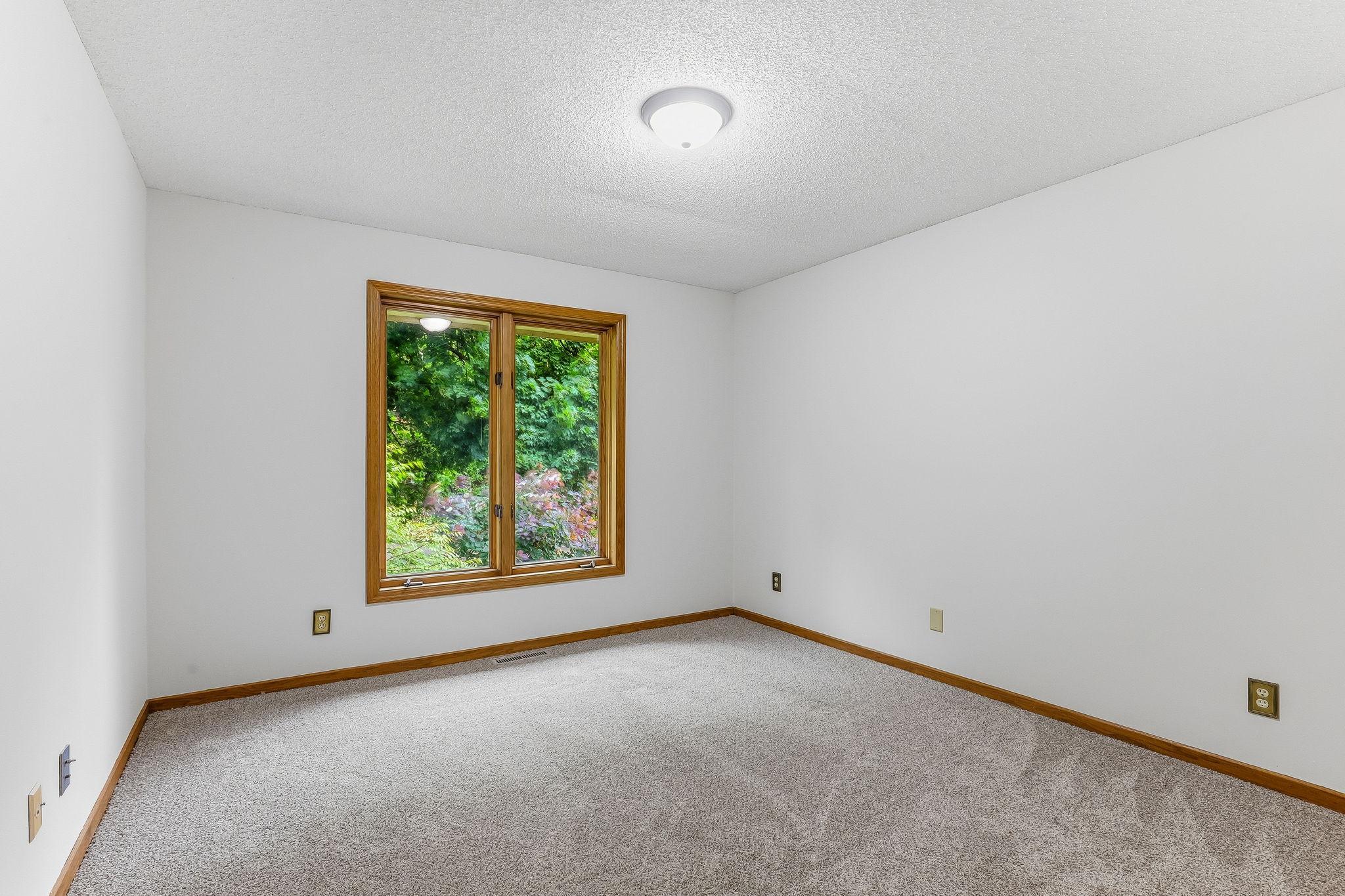 4211 Redding Ridge Drive Minnetonka, MN 55345 - Photo 23 of 46