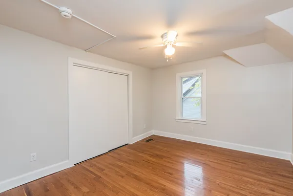 $259,900 | 3020 Ezekiel Avenue, Zion, IL 60099