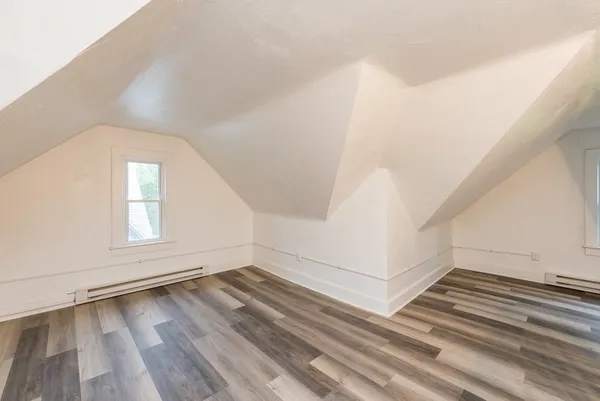 $259,900 | 3020 Ezekiel Avenue, Zion, IL 60099